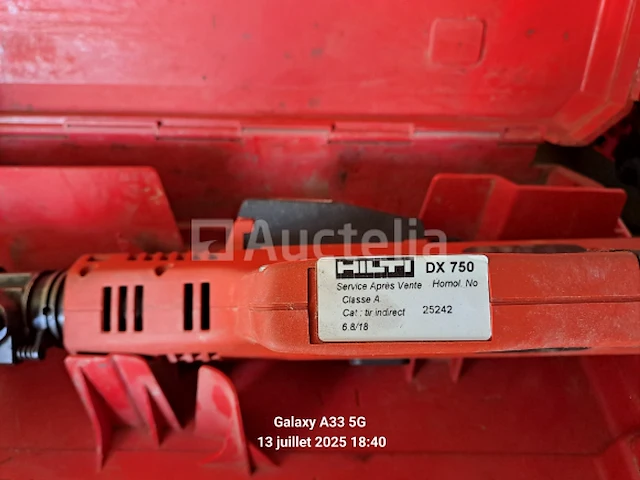 Hilti dx 750 industriële gevelbeplatingsspijkermachine - afbeelding 4 van  5