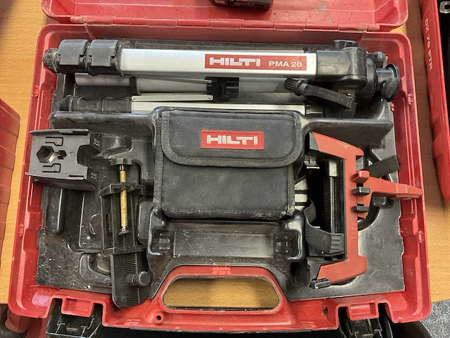 Hilti pmc46 bouwlaser - afbeelding 3 van  3