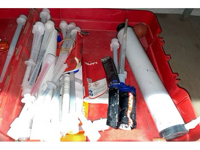 Hilti siliconespuit - afbeelding 4 van  4