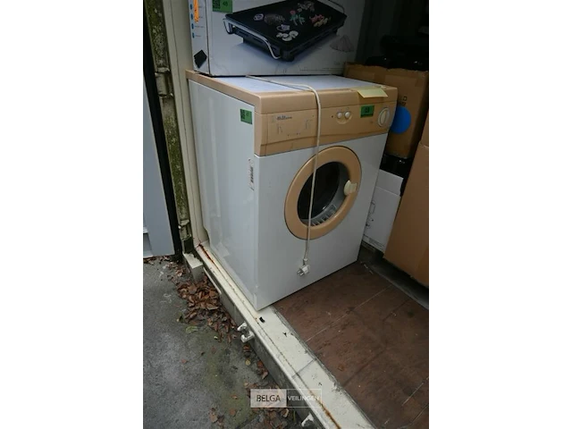 Hilton wasmachine - afbeelding 1 van  4