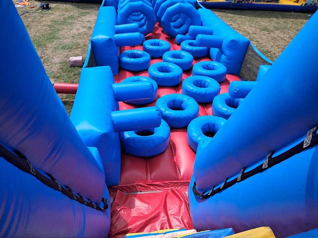 Hindernisbaan xxl - hindernisbaan 32 meter met base jump - afbeelding 3 van  10