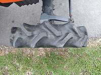 Hinomoto c14 vierwielaangedreven minitractor met grondfrees - afbeelding 3 van  17