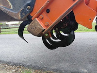 Hinomoto c14 vierwielaangedreven minitractor met grondfrees - afbeelding 8 van  17