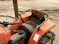 Hinomoto c144 vierwielaangedreven tuinbouwtractor - afbeelding 11 van  13