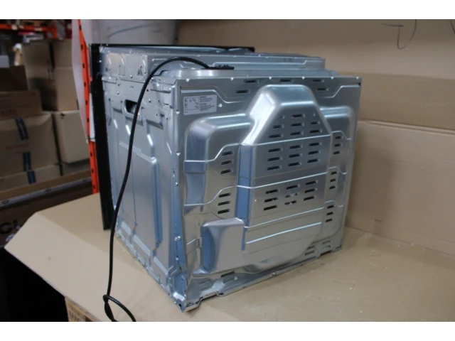 Hisense heteluchtoven (77l) - afbeelding 5 van  7