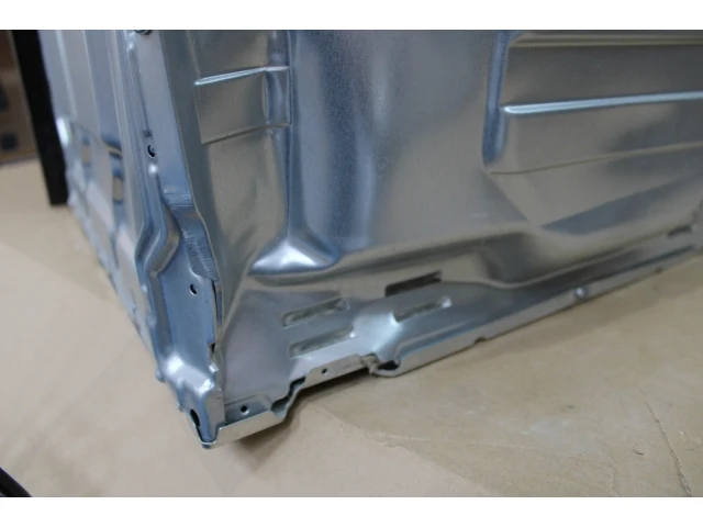 Hisense heteluchtoven (77l) - afbeelding 6 van  7