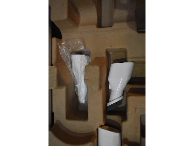 Hisense steelstofzuiger - afbeelding 4 van  7