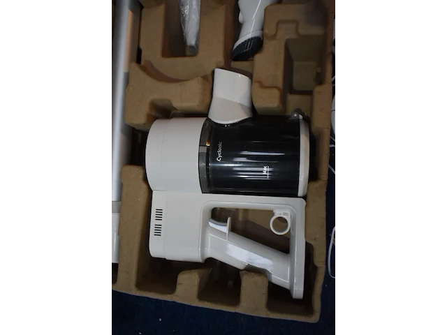 Hisense steelstofzuiger - afbeelding 5 van  7