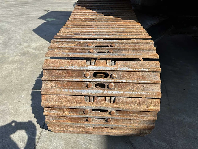 Hitachi - 2017 - zx225uslc-6 - rupsgraafmachine - afbeelding 13 van  55