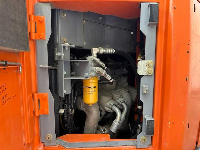 Hitachi - 2017 - zx225uslc-6 - rupsgraafmachine - afbeelding 19 van  55