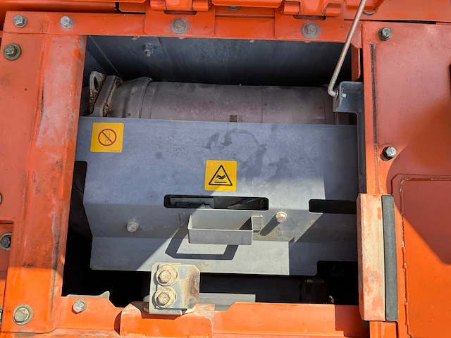 Hitachi - 2017 - zx225uslc-6 - rupsgraafmachine - afbeelding 29 van  55