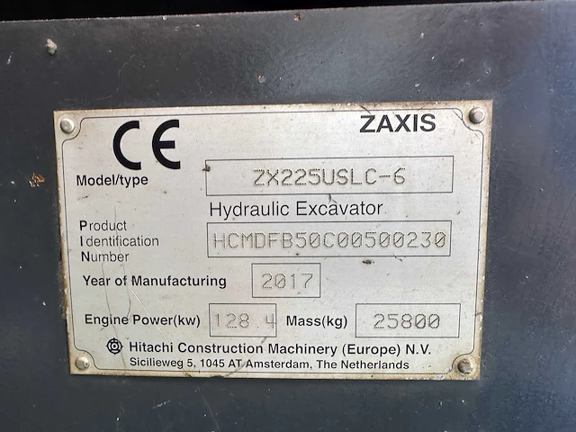 Hitachi - 2017 - zx225uslc-6 - rupsgraafmachine - afbeelding 50 van  55
