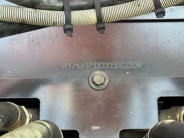 Hitachi - 2017 - zx225uslc-6 - rupsgraafmachine - afbeelding 51 van  55