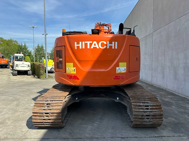 Hitachi - 2017 - zx225uslc-6 - rupsgraafmachine - afbeelding 45 van  55