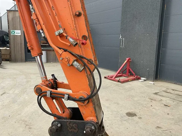 Hitachi - zx85usbt-5a - midi-excavator - 2015 - afbeelding 6 van  22