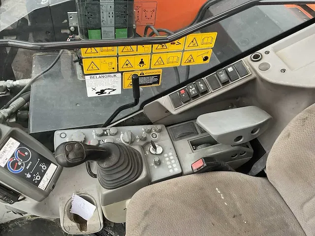 Hitachi - zx85usbt-5a - midi-excavator - 2015 - afbeelding 13 van  22