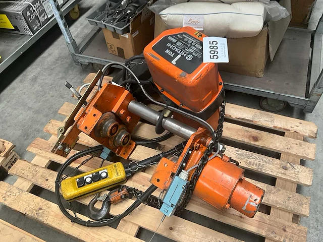 Hitachi 2snh kettingtakel - afbeelding 3 van  12