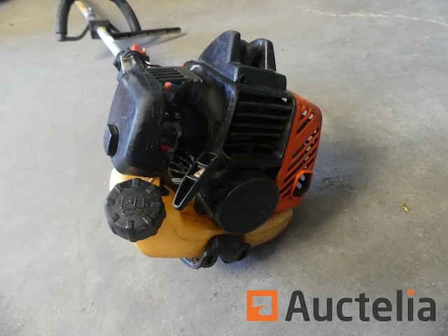 Hitachi benzine pole kettingzaag - afbeelding 8 van  10