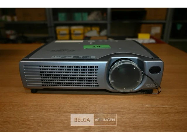 Hitachi cp-x328w lcd projector - afbeelding 2 van  4
