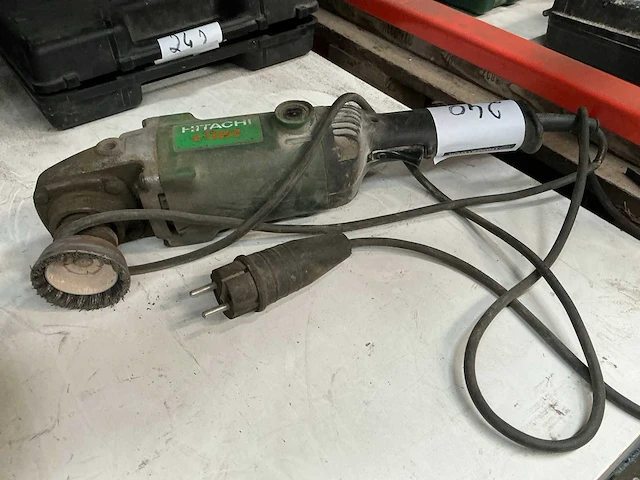 Hitachi haakse slijpmachine - afbeelding 1 van  3