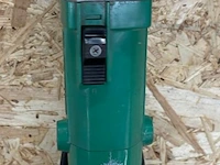 Hitachi knabbelschaar en slagschroefmachiine - afbeelding 4 van  8