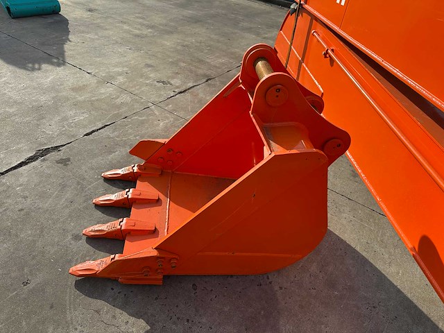 Hitachi long reach met tandenbak - afbeelding 13 van  20