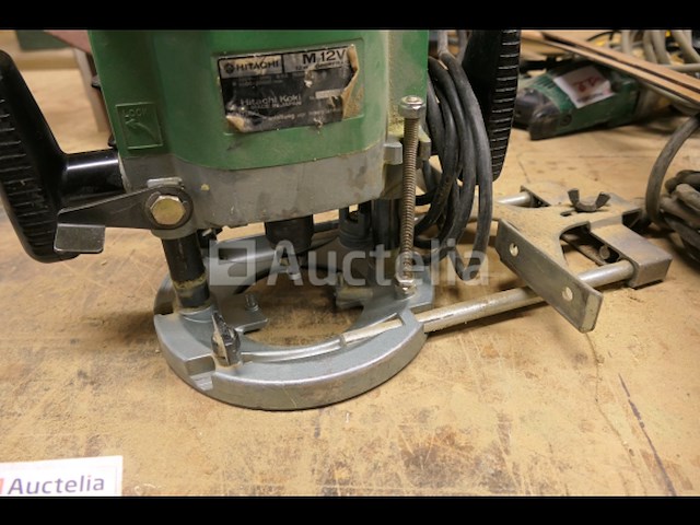 Hitachi m12v bovenfrees - afbeelding 3 van  5