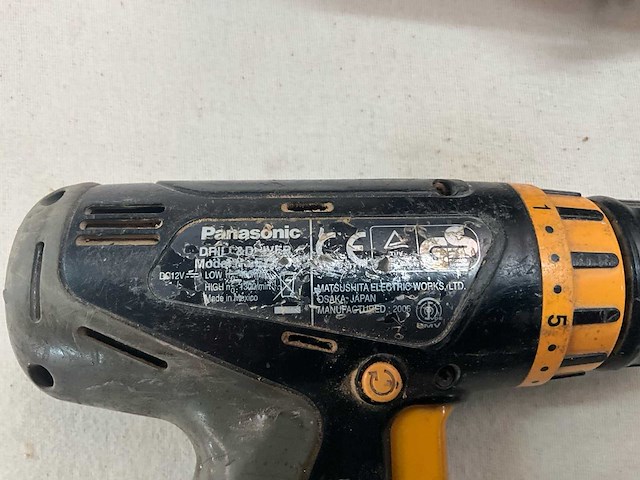 Hitachi panasonic schroevendraaiers schroeven & boor - afbeelding 4 van  5