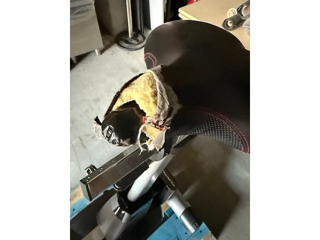 Hitt-training airbike tunturi + snowboard - afbeelding 15 van  17