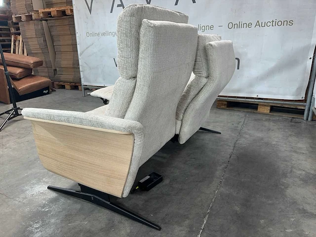 Hjort knudsen - 2,5-zits sofa - elektrisch verstelbare relaxfunctie - afbeelding 6 van  8