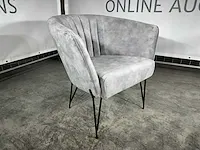 Hjort knudsen - fauteuil, grijs veloursstof, zwart metalen onderstel - afbeelding 1 van  5