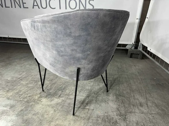 Hjort knudsen - fauteuil, grijs veloursstof, zwart metalen onderstel - afbeelding 3 van  5