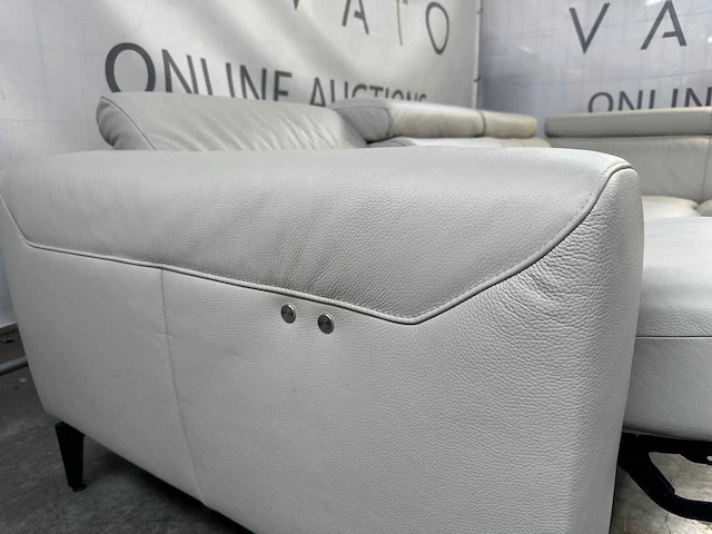 Hjort knudsen - hoek sofa - elektrisch verstelbare relaxfunctie - afbeelding 3 van  8