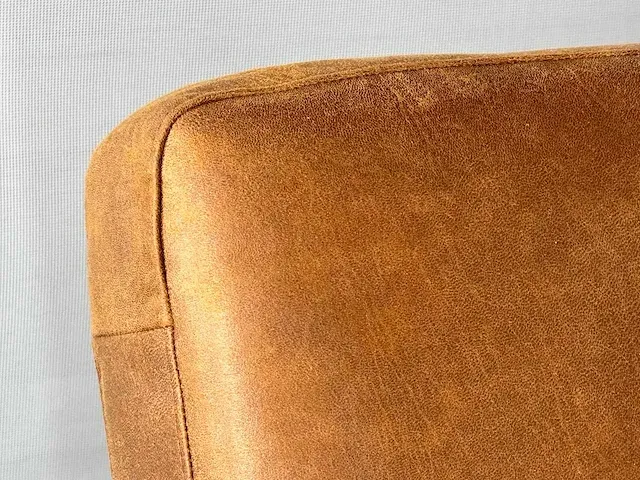 Hjort knudsen - hoekbank met open eiland, cognac ecoleer, zwarte poten - afbeelding 6 van  8