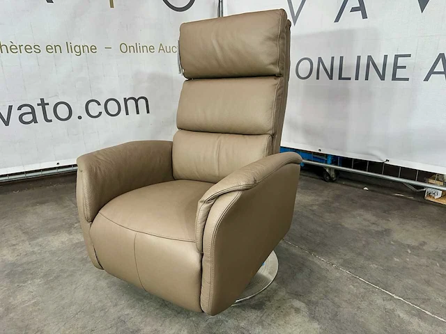 Hjort knudsen - m - relaxfauteuil - elektrisch verstelbaar - afbeelding 1 van  6