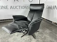 Hjort knudsen - m - relaxfauteuil, ani lux zwart leer, zwart metalen poot - afbeelding 2 van  6