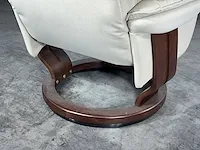 Hjort knudsen - maat m - relaxfauteuil, ecru microvezelstof, houten onderstel - afbeelding 4 van  5