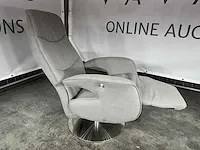 Hjort knudsen - maat m - relaxfauteuil, grijs stof, handmatig verstelbaar, rond chromen poot - afbeelding 3 van  7