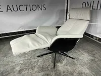 Hjort knudsen - premium - relaxfauteuil, lichtgrijs leer, maat m, elektrisch verstelbaar - afbeelding 1 van  9