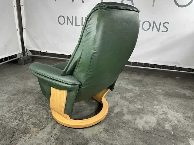 Hjort knudsen - relaxfauteuil, groen leer, handmatig verstelbaar, houten poot - afbeelding 3 van  5
