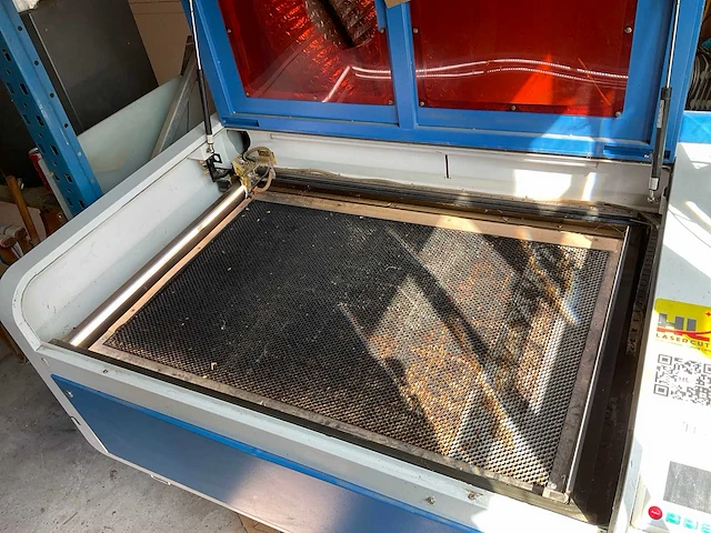 Hl-laser xm-4060 lasersnijmachine - afbeelding 5 van  9
