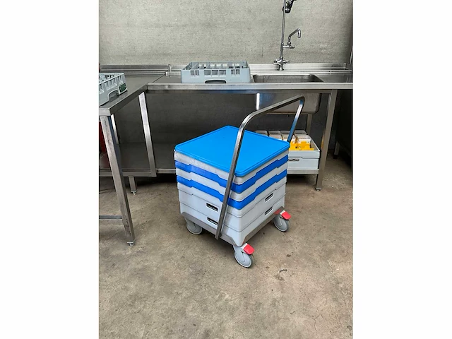 Hobart - premax - korvenvaatwasstraat - afbeelding 3 van  12