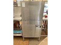 Hobart korvenvaatwasmachine met aanvoertafel en spoeltafel - afbeelding 3 van  8