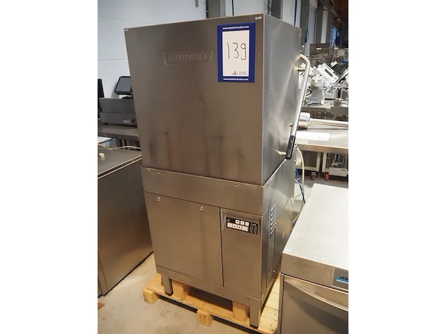 Hobart - afbeelding 1 van  8