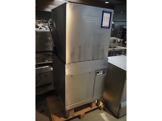 Hobart - afbeelding 2 van  8