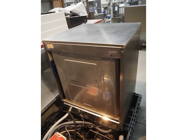 Hobart - afbeelding 2 van  8