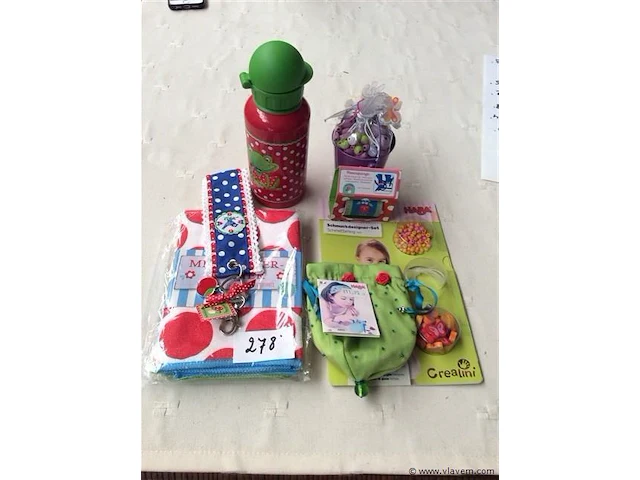 Hobby kransen + - afbeelding 1 van  3
