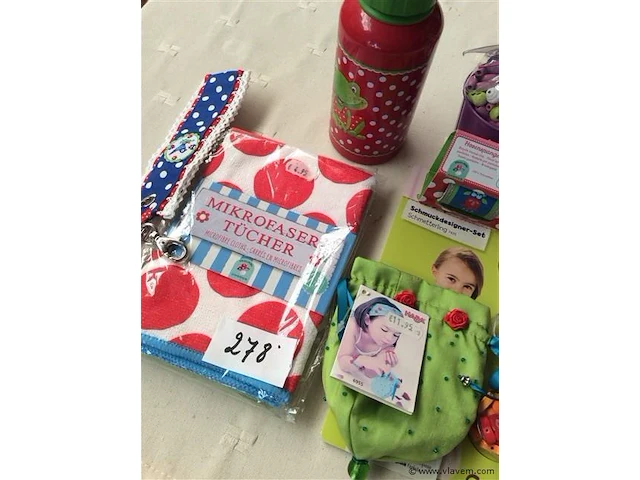 Hobby kransen + - afbeelding 2 van  3