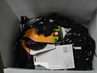Hoedje met handschoenen ±24 - afbeelding 4 van  5