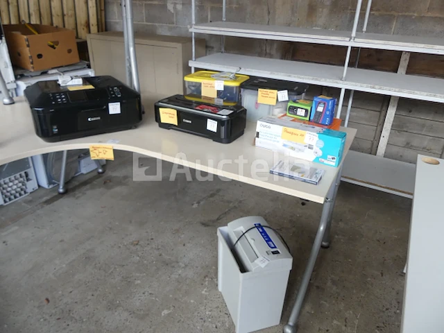 Hoek bureau - afbeelding 2 van  5